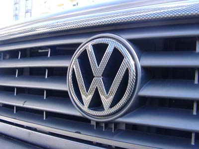 Carbon fiber looked VW emblem